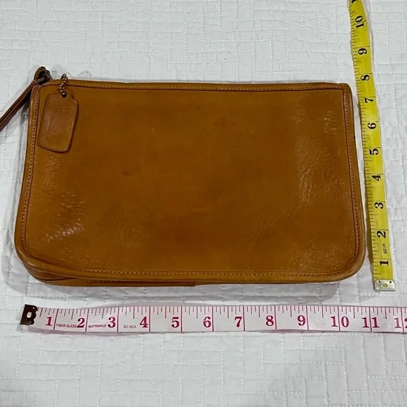 COACH :: CLUTCH - Picture 14 of 15